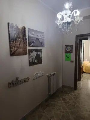Planimetria di New Dawn Apartment, Appartamento Turistico, casa per vacanza, tre camere indipendenti
