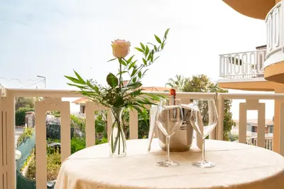 Balcone o terrazza di Acitrezza Casuzza