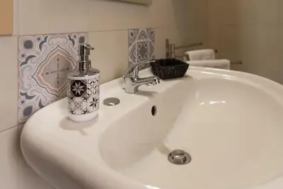 Bagno di +Elegant apartment in the center with ETNA view+